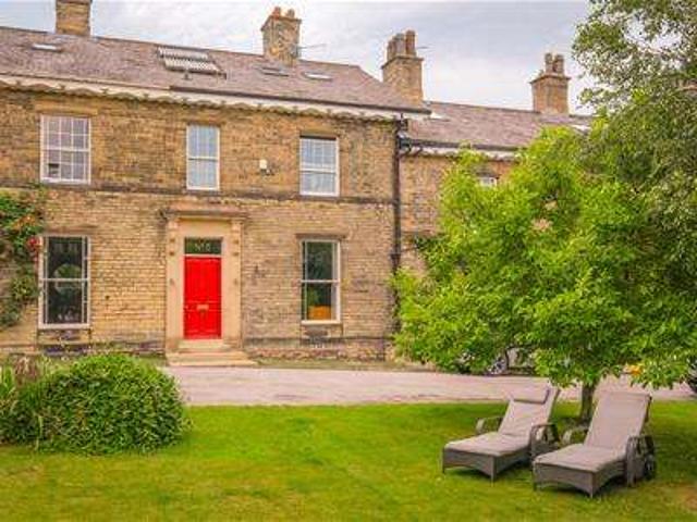 Cottage for sale in Salterhebble, West Yorkshire