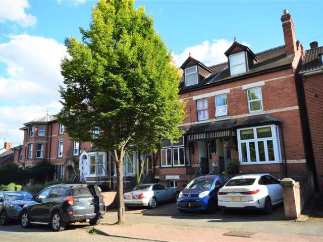 Terraced House for sale in Hereford And Worcester