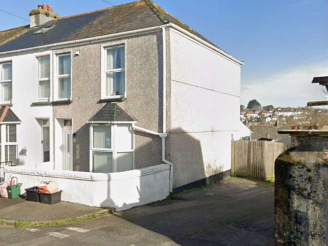 Cottage for sale in Falmouth, Cornwall