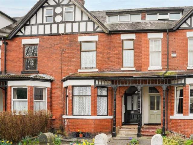 Cottage for sale in Whalley Range, Manchester