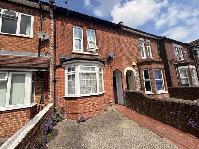 Cottage for rent in Portswood Park, City Of Southampton