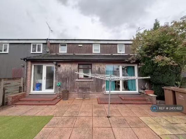 House for rent in Luggiebank, Scotland