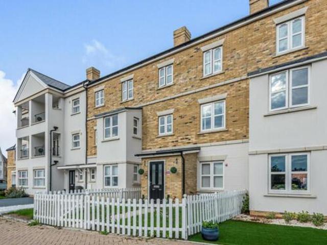 House for rent in Lyons, Greater London