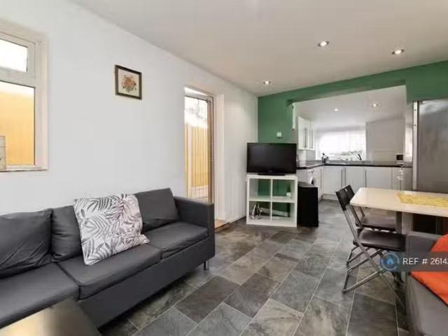 House for rent in Maryland, Greater London