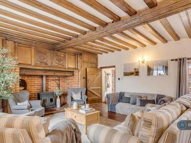 House for rent in Lyons, Greater London