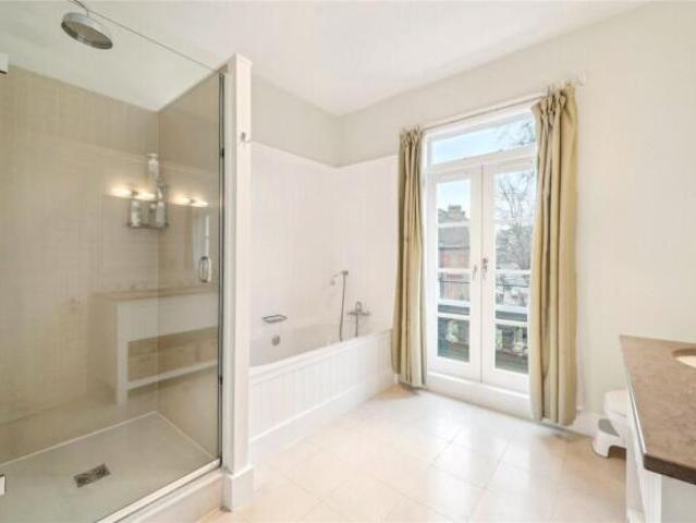 Cottage for rent in Hampstead, Greater London