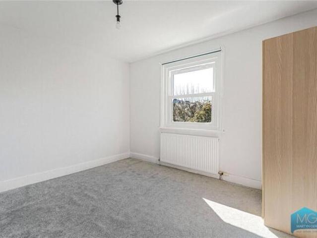 Cottage for rent in East Finchley, Isle Of Man