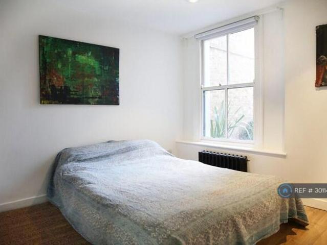 Cottage for rent in Cat Hill