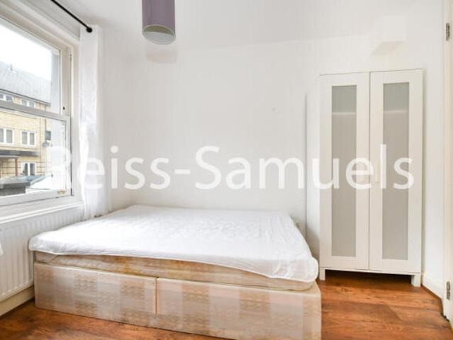 Cottage for rent in Isle Of Dogs, Greater London