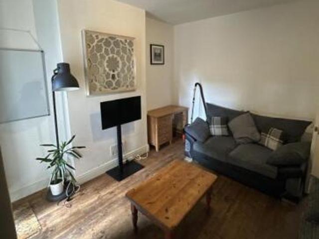 Cottage for rent in Ladywood, West Midlands