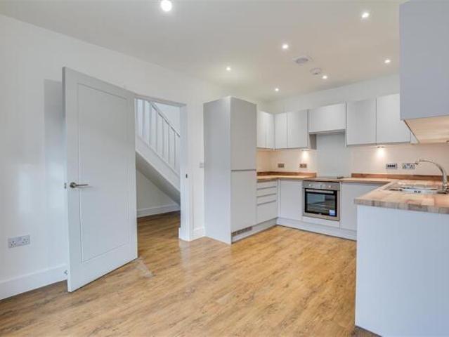 Cottage for rent in Calderstones