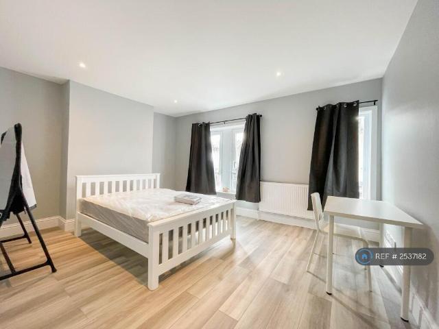 Terraced House for rent in City Of Southampton