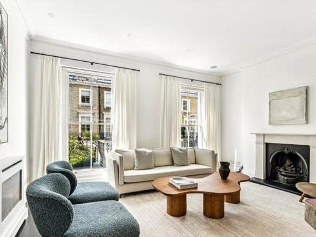 House for sale in Lyons, Greater London
