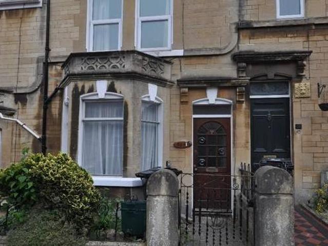 House for rent in Lyons, Greater London