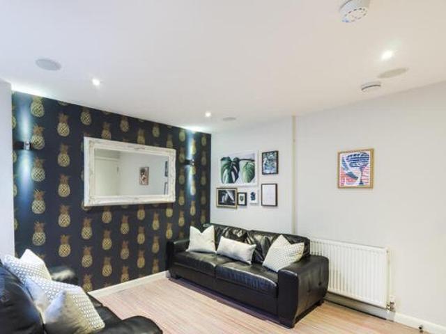 House for rent in Lyons, Greater London