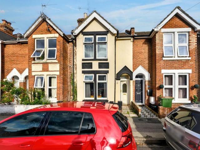 House for sale in Eastleigh, Helford