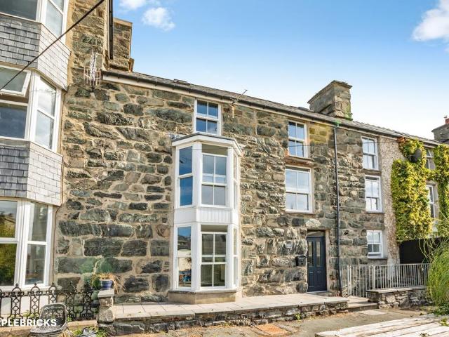 House for sale in Barmouth
