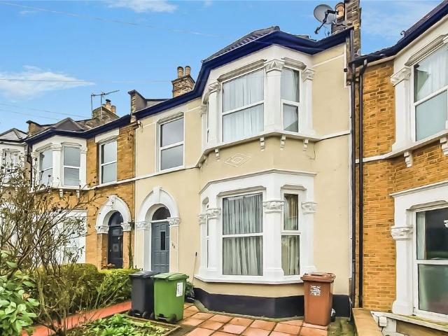 House for sale in London Borough of Lewisham, Greater London