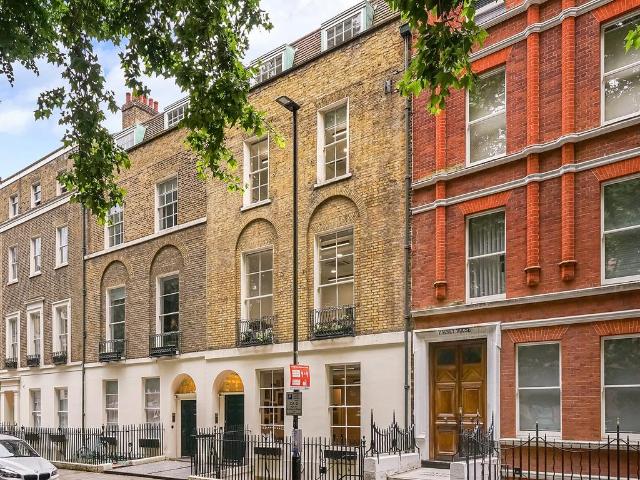 House for sale in Holborn, Greater London