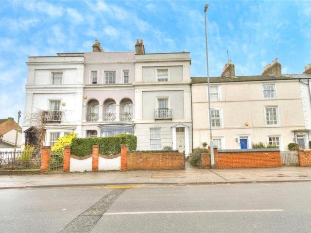 House for sale in Semilong, Northampton