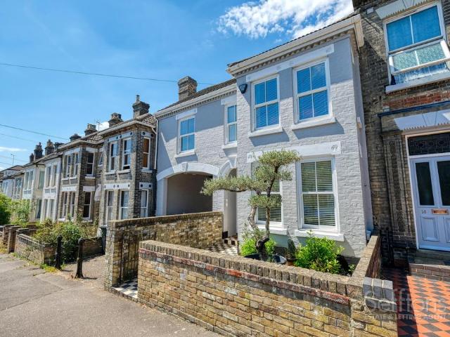House for sale in East Bank, Norfolk
