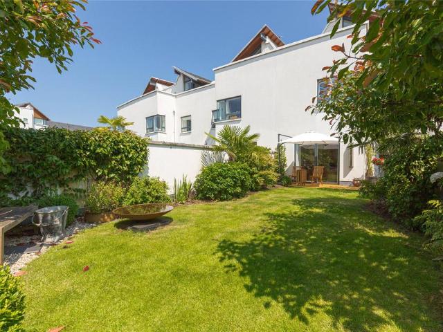 House for sale in Cramond, Scotland