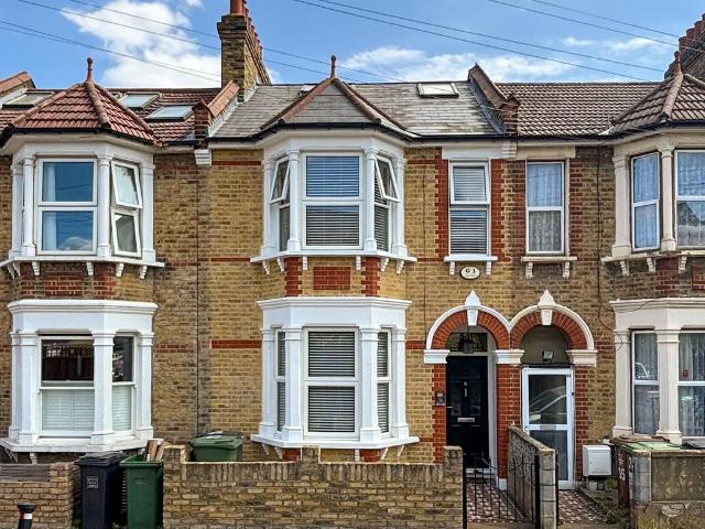 House for sale in London Borough of Lewisham, Greater London