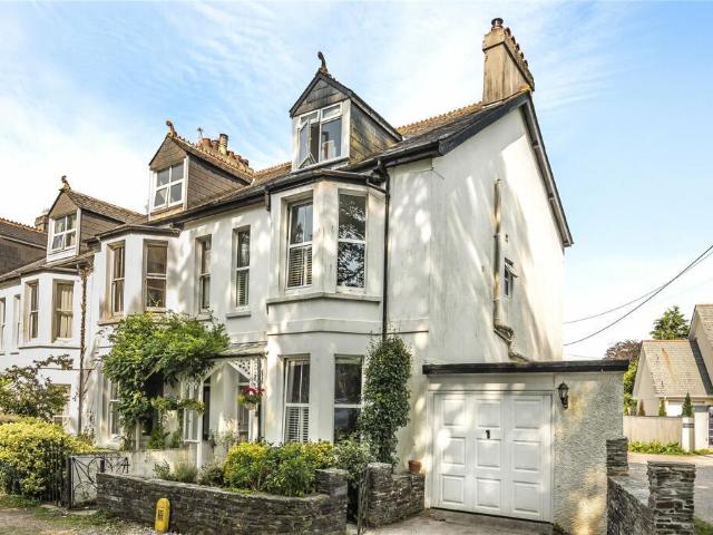 House for sale in Weir Quay, Devon