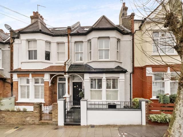 House for sale in Furzedown, Greater London