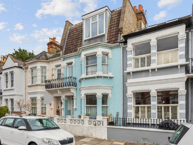 House for sale in Fulham, Greater London