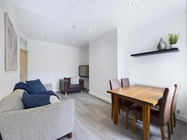 House for sale in Bensham, Tyne And Wear