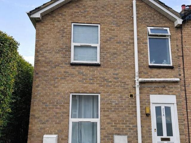 House for sale in Talbot Village, Bournemouth