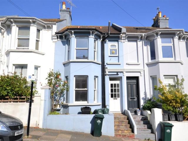 House for sale in Round Hill, Brighton & Hove