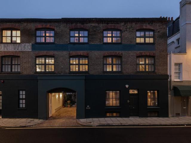 House for sale in Paddington, Greater London