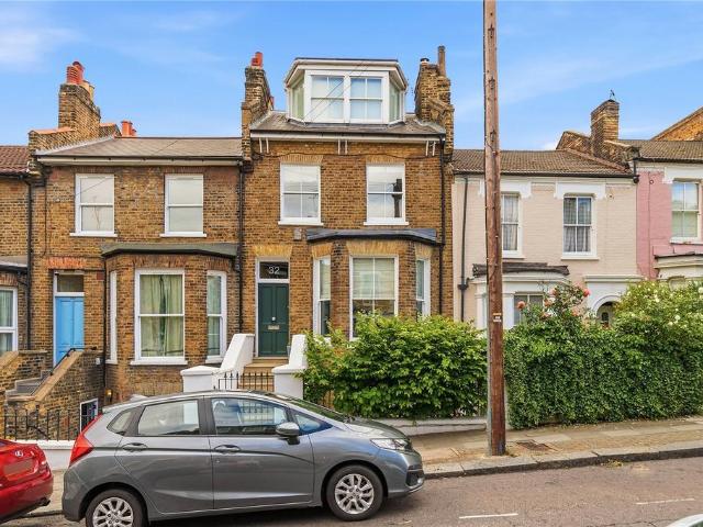 House for sale in Clapham Junction, Greater London