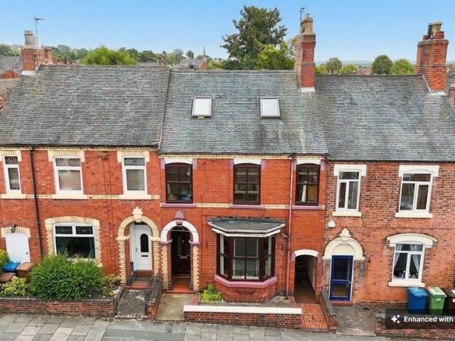 House for sale in Stone, Baswich