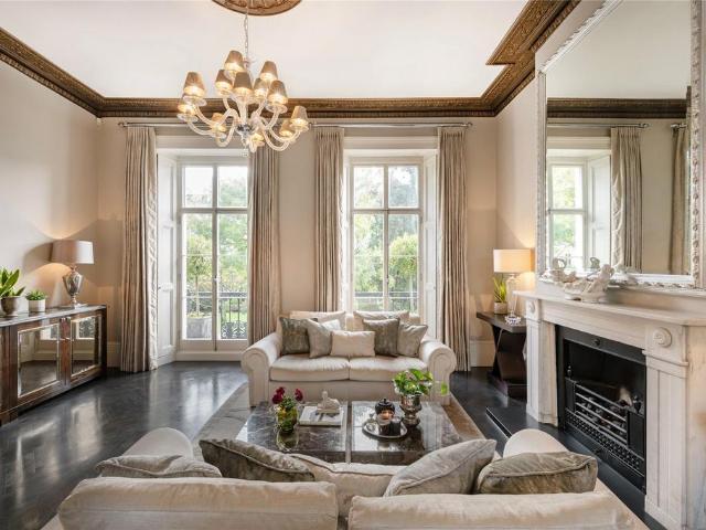 House for sale in Belgravia, Greater London