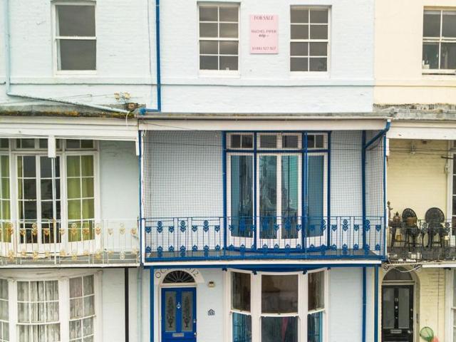 House for sale in East Cliff, Acol