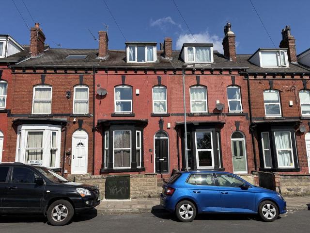 House for sale in Burley, West Yorkshire