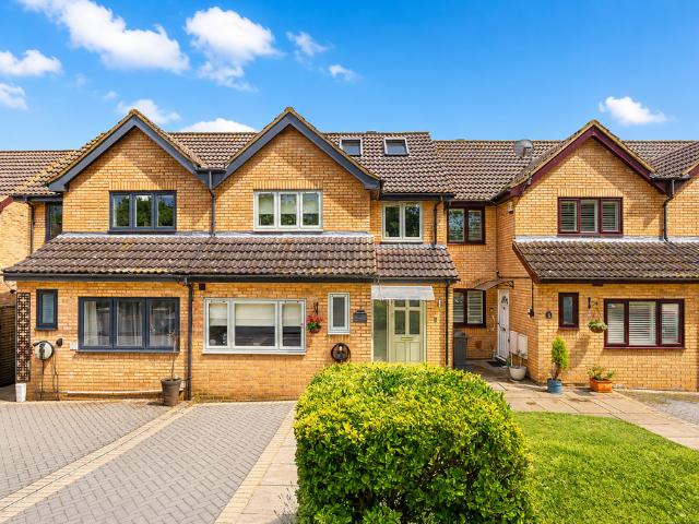 House for sale in St Albans, Five Acres