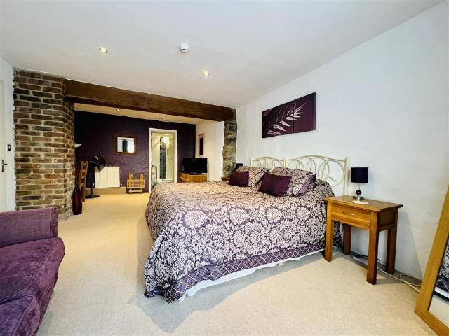 House for sale in Laugharne, Wales