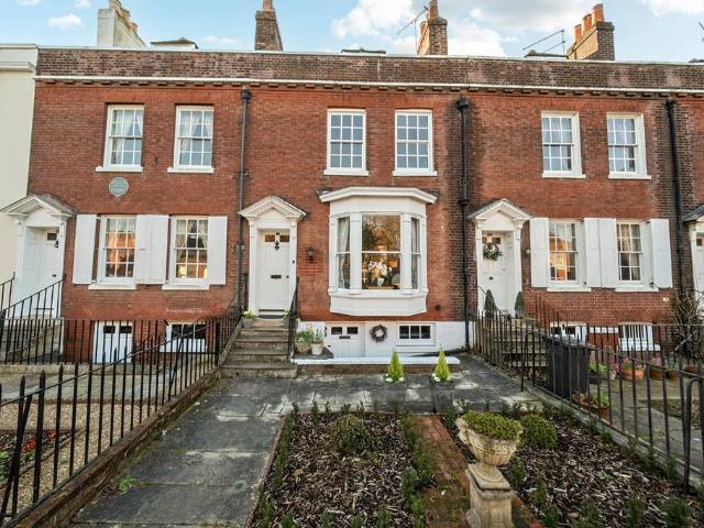 House for sale in Stamshaw, City Of Portsmouth