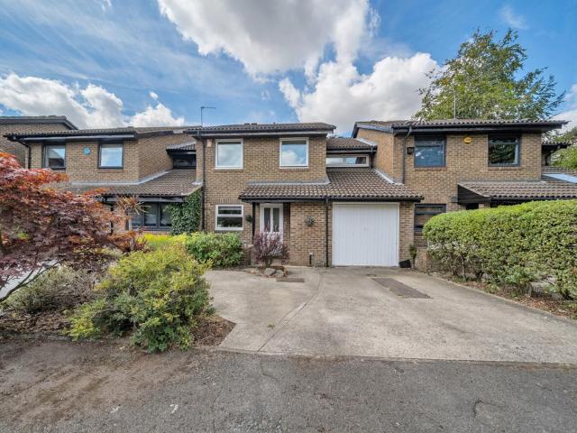 House for sale in Chislehurst, Greater London