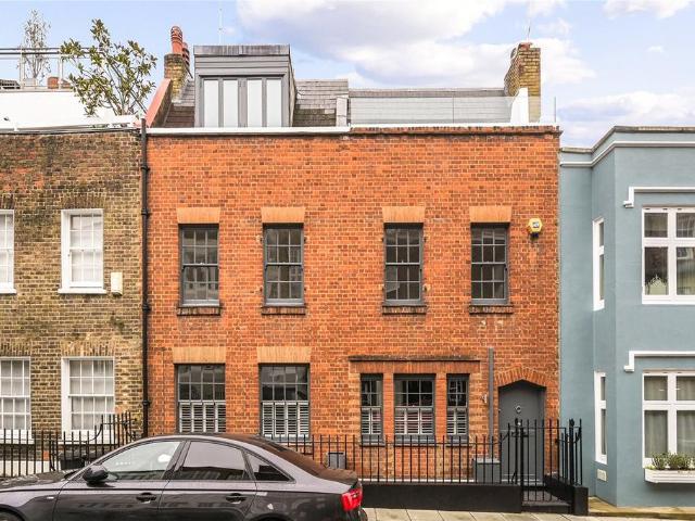 House for sale in Kensington, Greater London