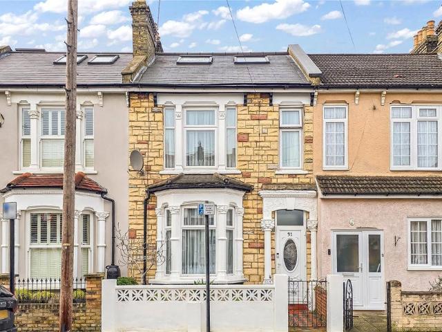 House for sale in Greater London