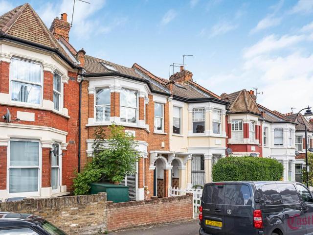 House for sale in Hornsey, Greater London