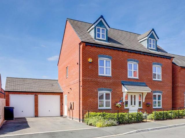 House for sale in Gedling, East Midlands