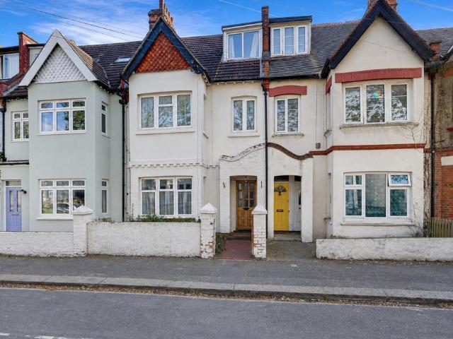 House for sale in Milton, Alton Barnes
