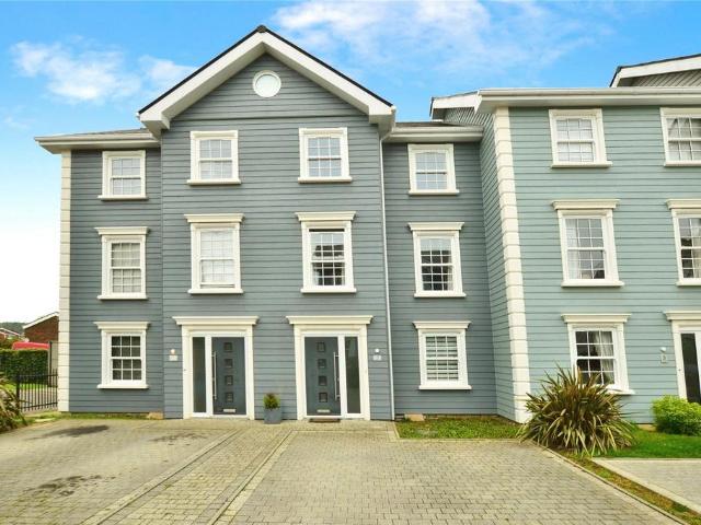 House for sale in Folkestone