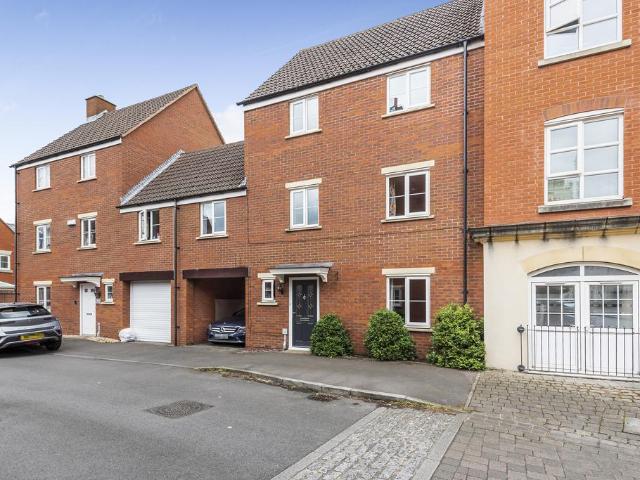 House for sale in Haydon End, Abbey Mead